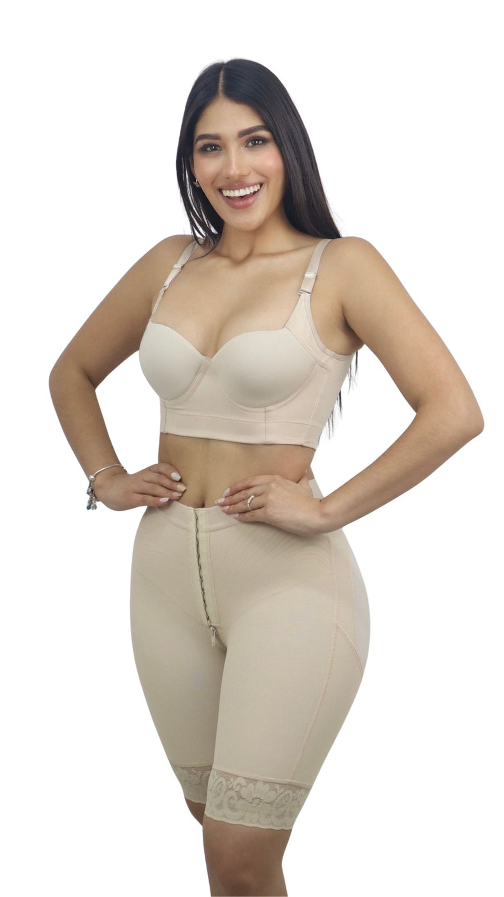 FAJA SHORT CAPRI CONTROL ABDOMEN Y LEVANTA GLUTEO REF: SUSAN