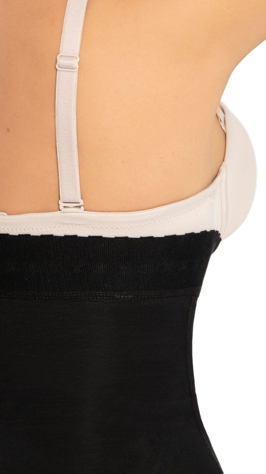 FAJA STRAPLE TIPO SHORT SHEIA